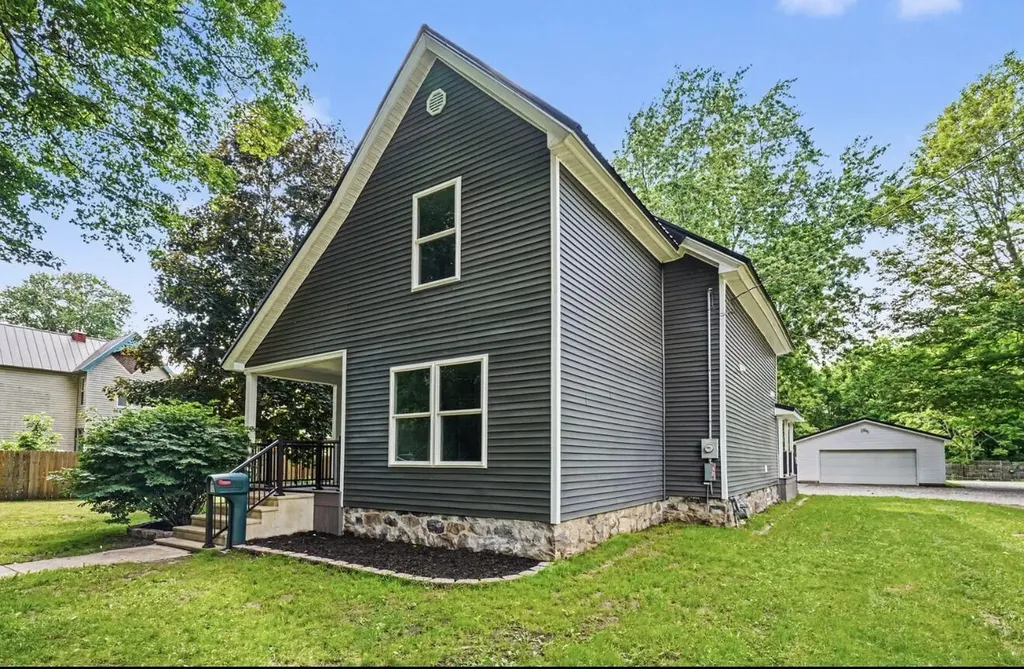 209 E High Street Union City Village MI 49094
