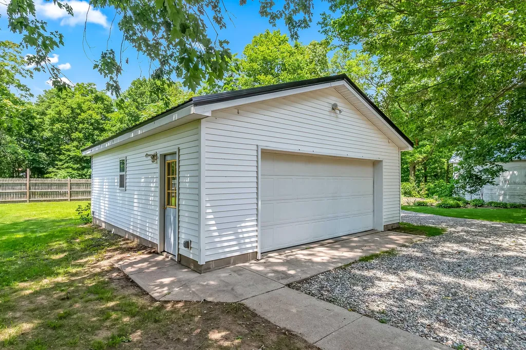 209 E High Street Union City Village MI 49094