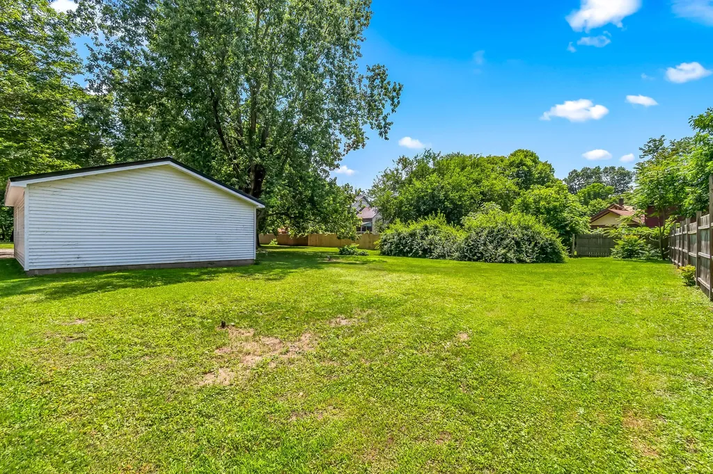 209 E High Street Union City Village MI 49094