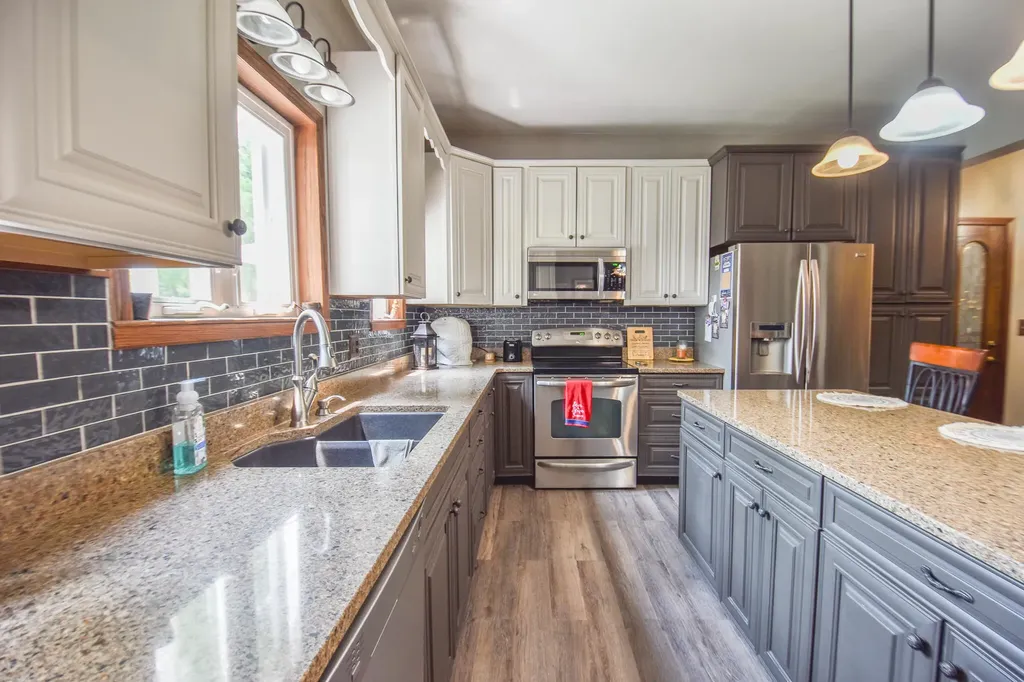 115 W Silver Street Hillsdale City MI 49274