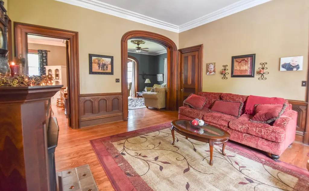 115 W Silver Street Hillsdale City MI 49274