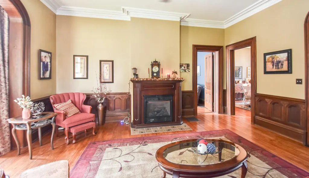 115 W Silver Street Hillsdale City MI 49274
