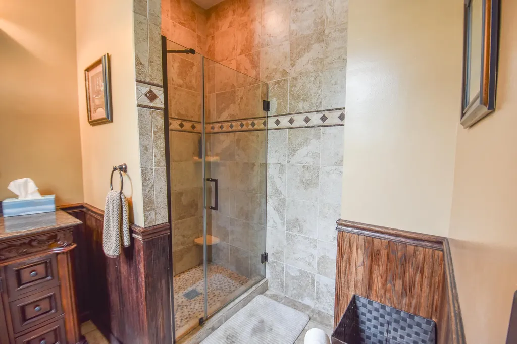 115 W Silver Street Hillsdale City MI 49274