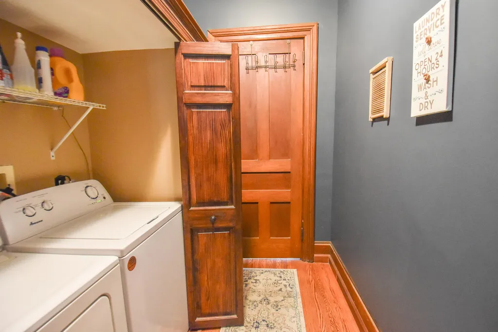 115 W Silver Street Hillsdale City MI 49274