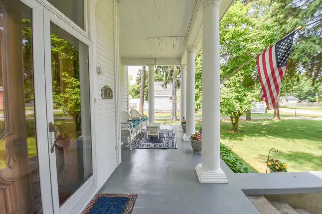 115 W Silver Street Hillsdale City MI 49274