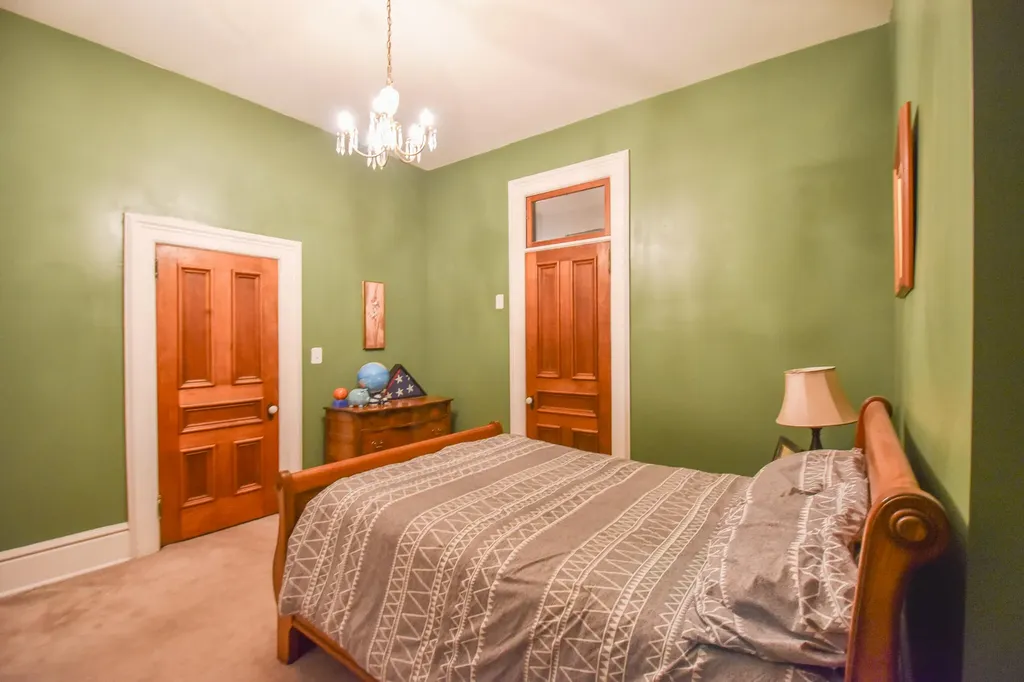 115 W Silver Street Hillsdale City MI 49274