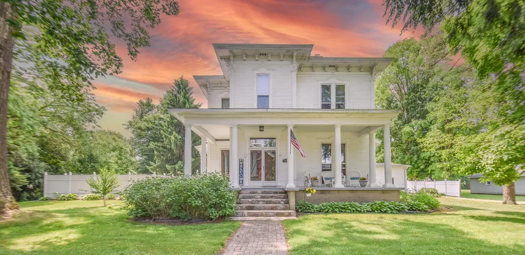 115 W Silver Street Hillsdale City MI 49274