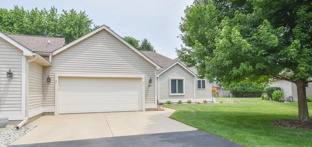 40 Oakdale Lane Coldwater City MI 49036