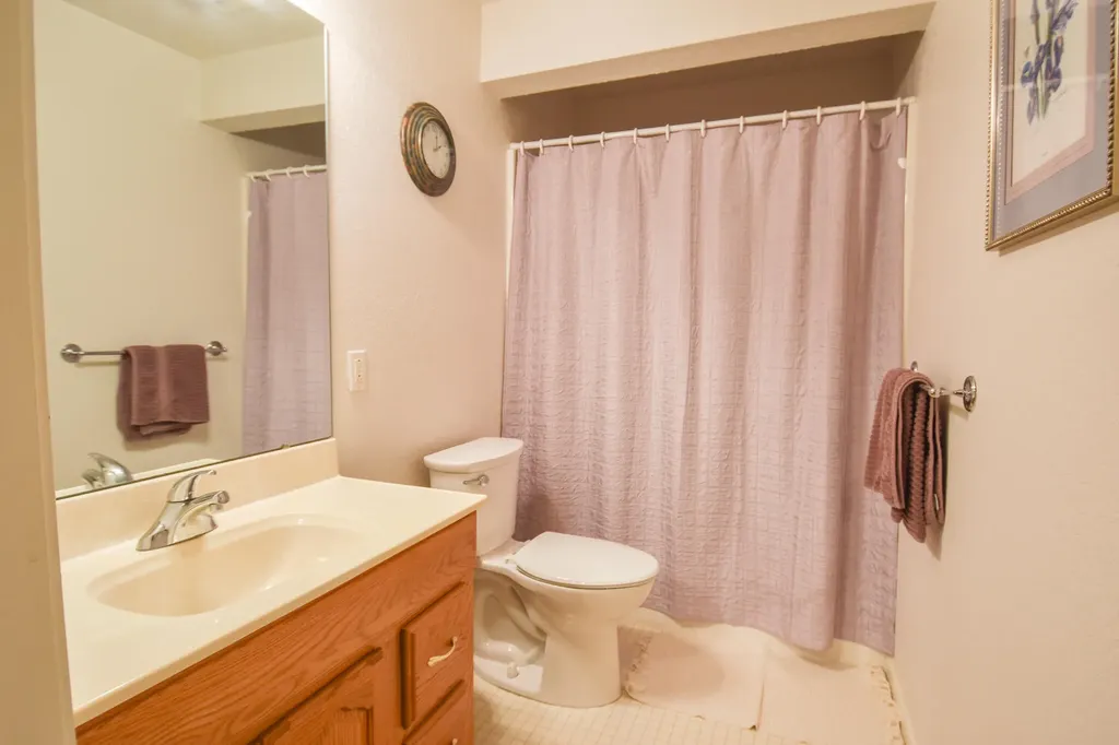 40 Oakdale Lane Coldwater City MI 49036