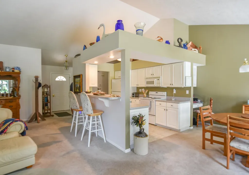 40 Oakdale Lane Coldwater City MI 49036