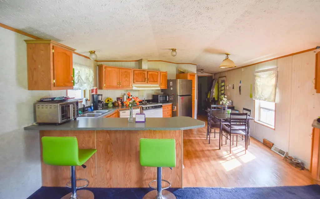 202 Northwood Beach Ovid Township MI 49036