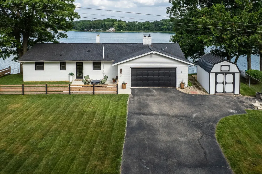 697 Gilead Shores Drive Gilead Township MI 49028