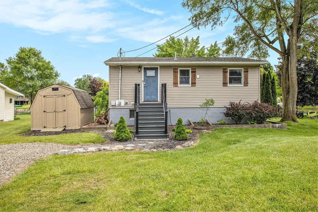 787 Doves Landing Girard Township MI 49036