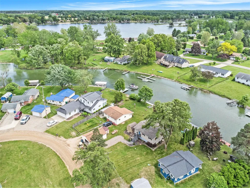 787 Doves Landing Girard Township MI 49036