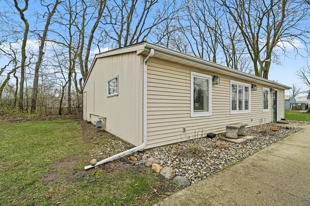 440 S Clay Street Coldwater City MI 49036