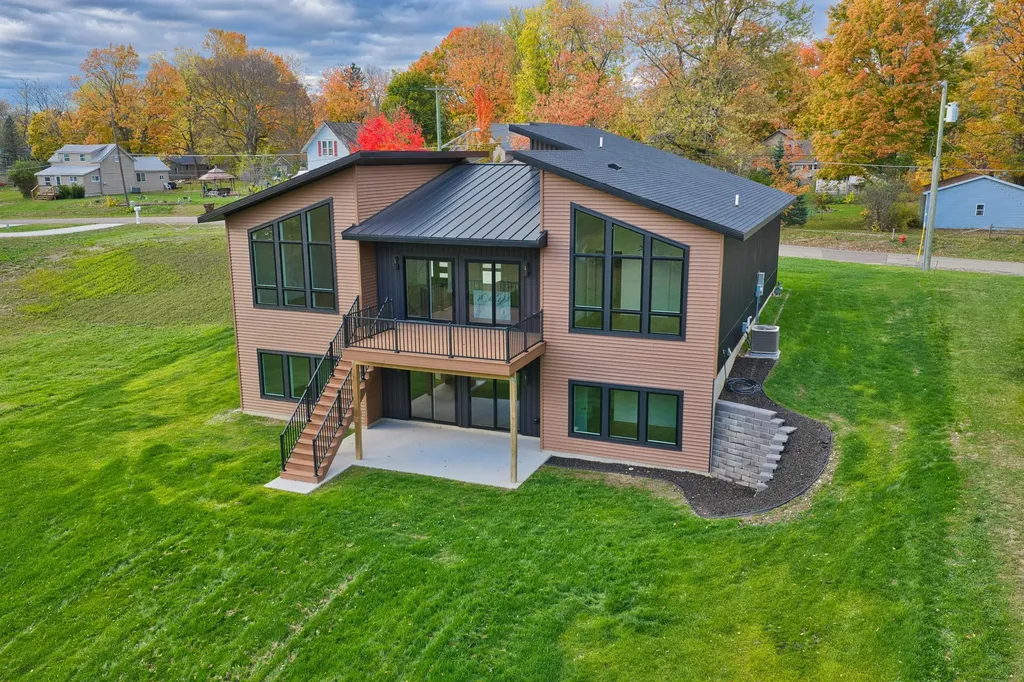315 W High Street Union City Village MI 49094