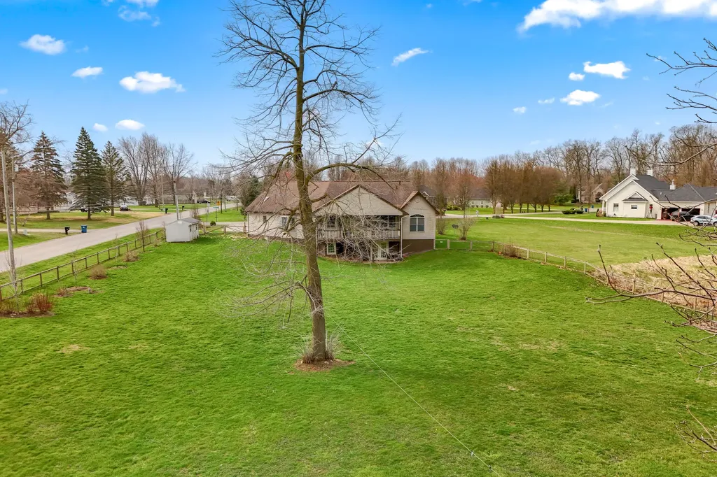 298 Knollwood Court Girard Township MI 49036