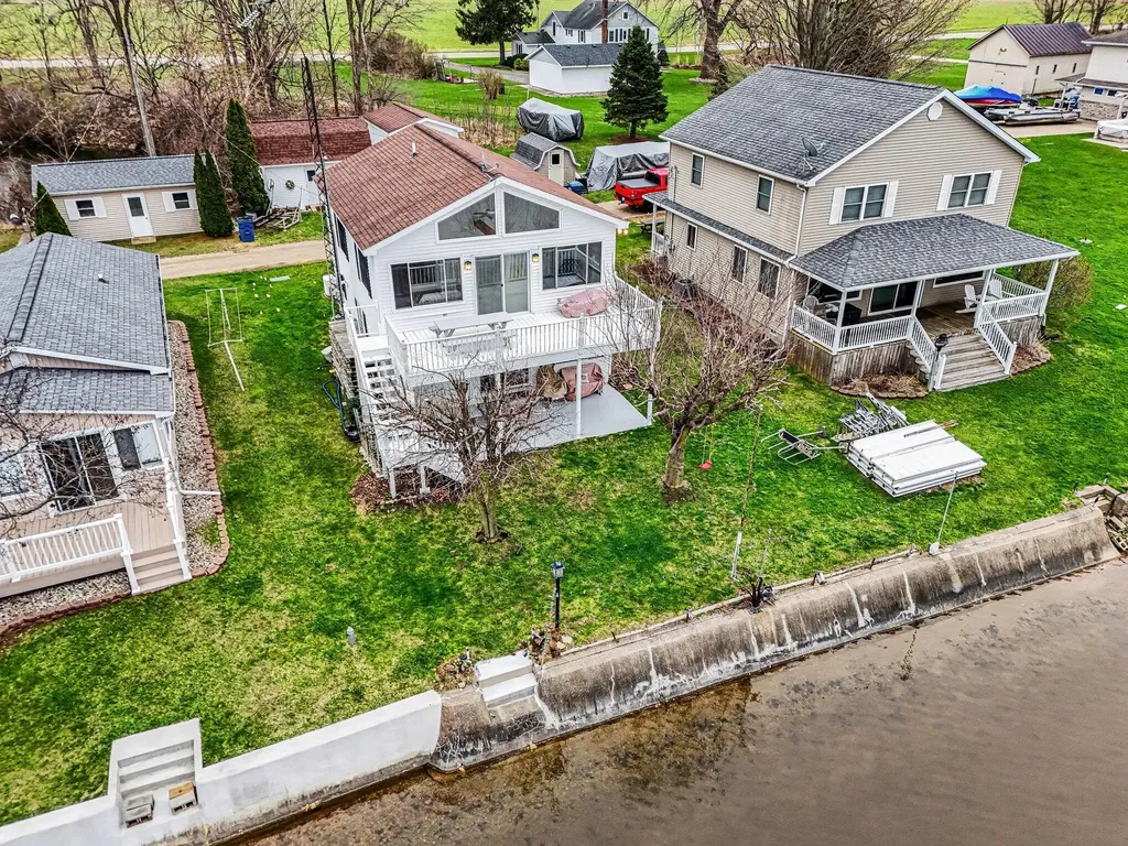 828 N Werners Landing Drive Matteson Township MI 49028
