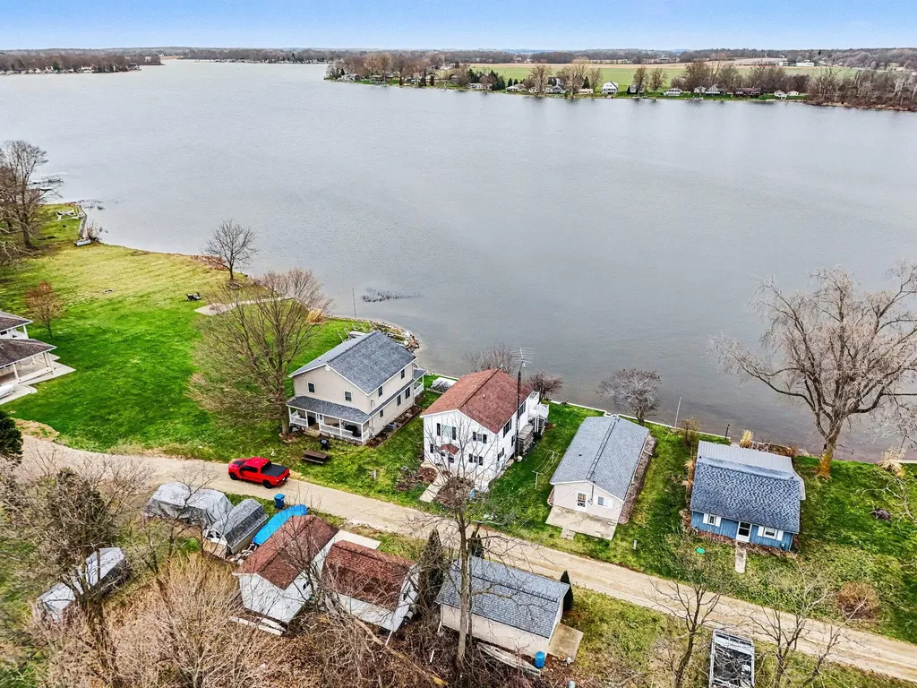 828 N Werners Landing Drive Matteson Township MI 49028