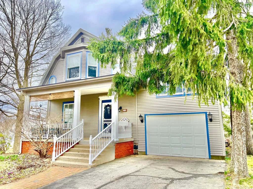 135 Budlong Street Hillsdale City MI 49242