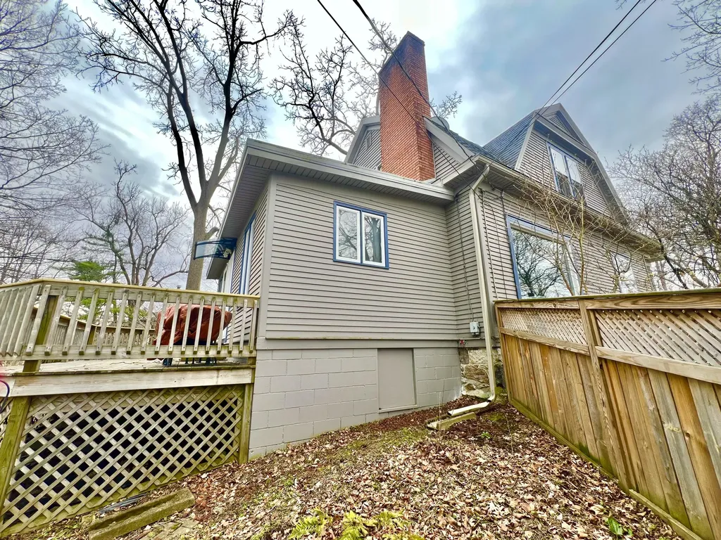135 Budlong Street Hillsdale City MI 49242