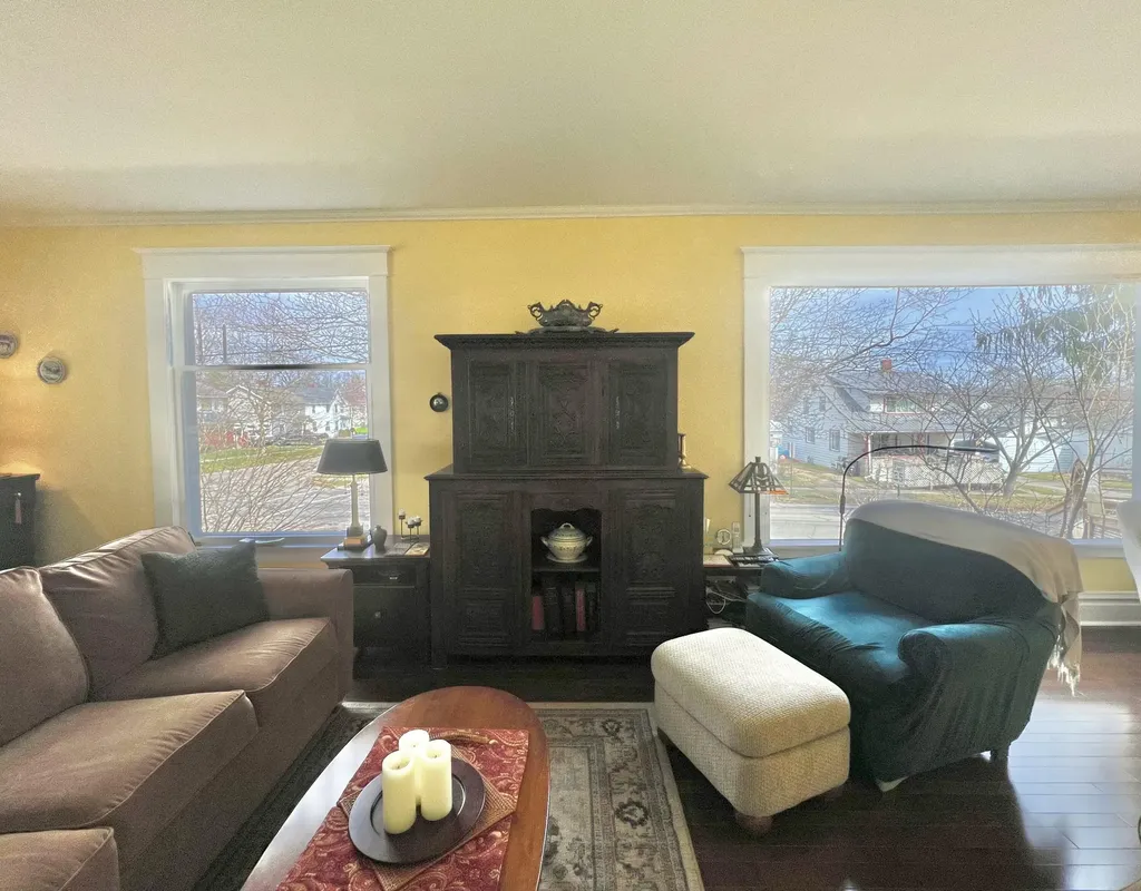 135 Budlong Street Hillsdale City MI 49242