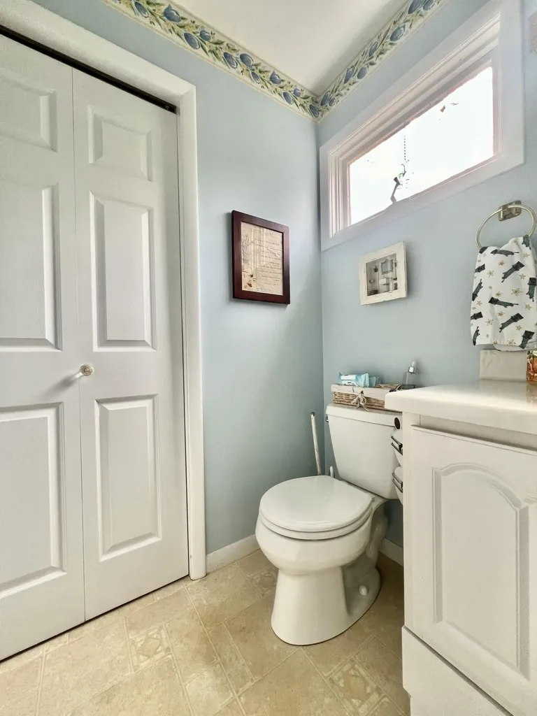 135 Budlong Street Hillsdale City MI 49242