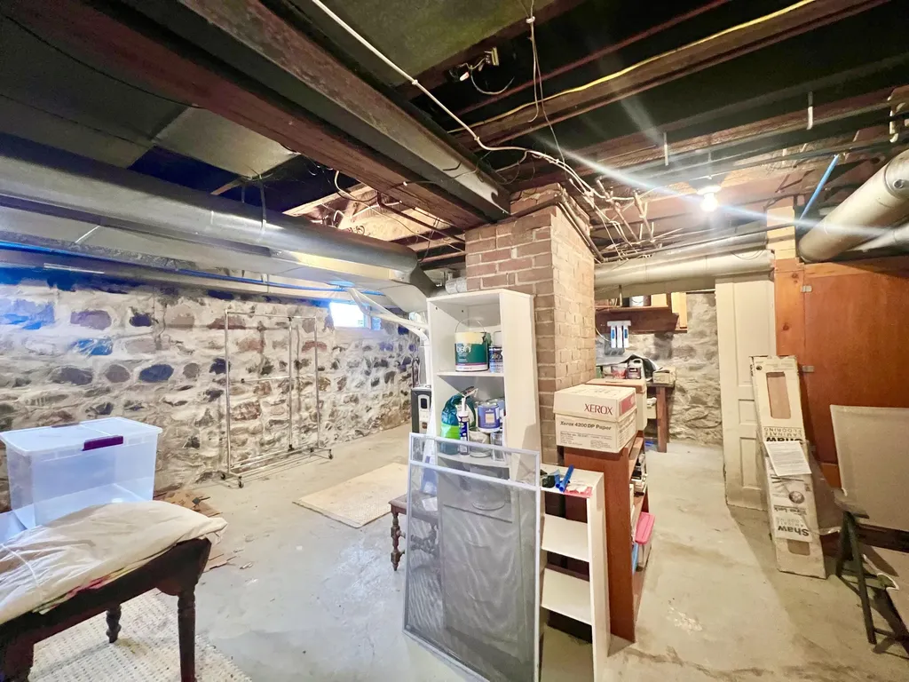 135 Budlong Street Hillsdale City MI 49242