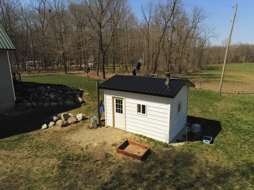 1024 23 Mile Road Clarendon Township MI 49245