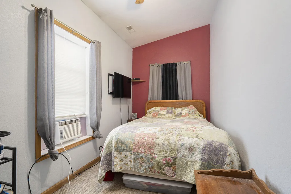 450 Sycamore Drive Ovid Township MI 49036