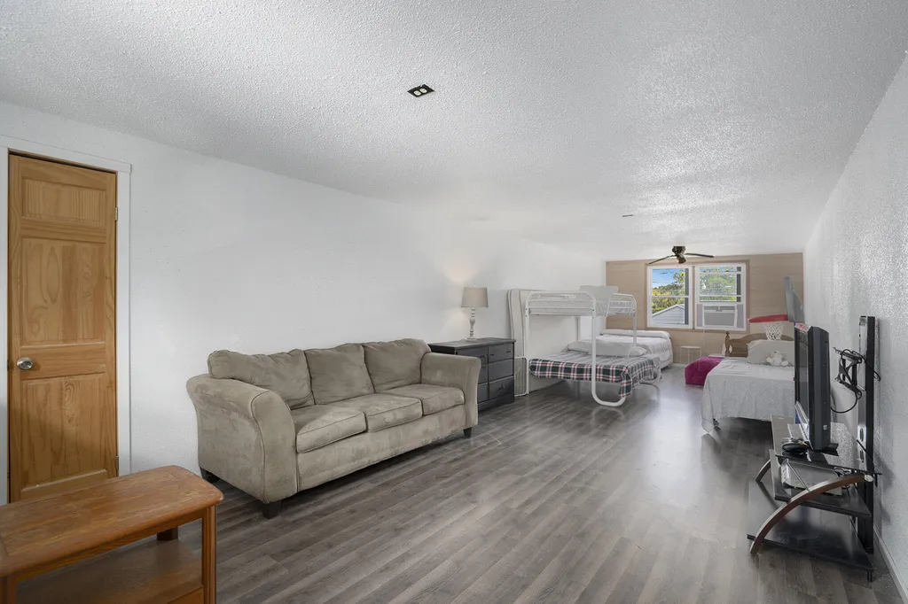 450 Sycamore Drive Ovid Township MI 49036