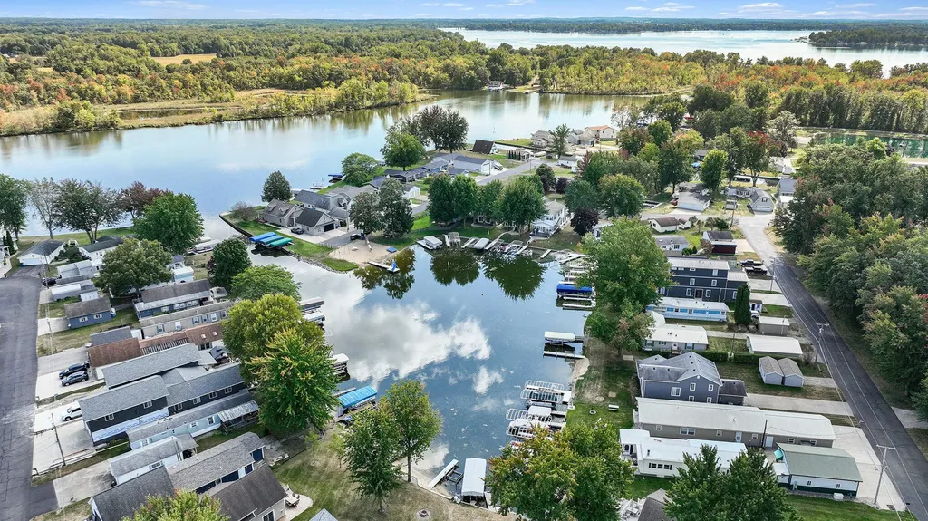 450 Sycamore Drive Ovid Township MI 49036
