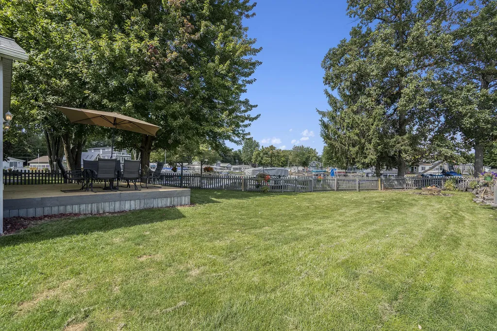 450 Sycamore Drive Ovid Township MI 49036