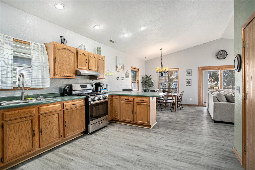 450 Sycamore Drive Ovid Township MI 49036