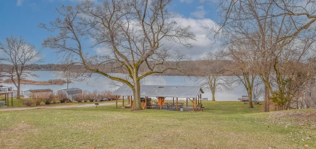 3173 Tepee Drive Reading Township MI 49274