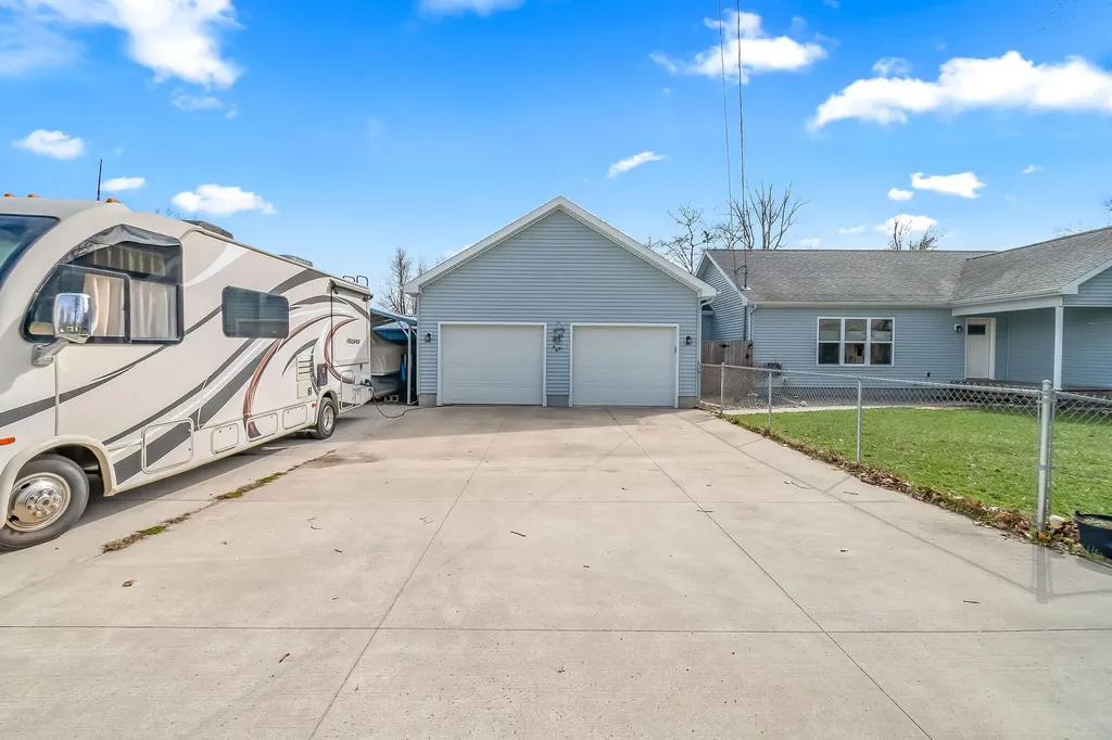 6877 Rowley Drive Jefferson Township MI 49266