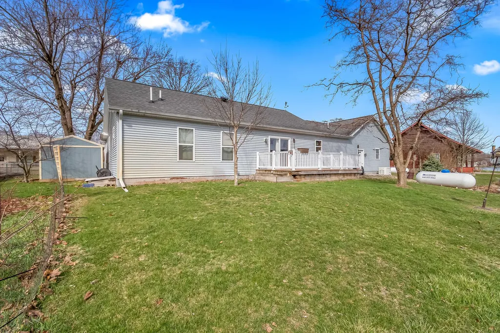 6877 Rowley Drive Jefferson Township MI 49266