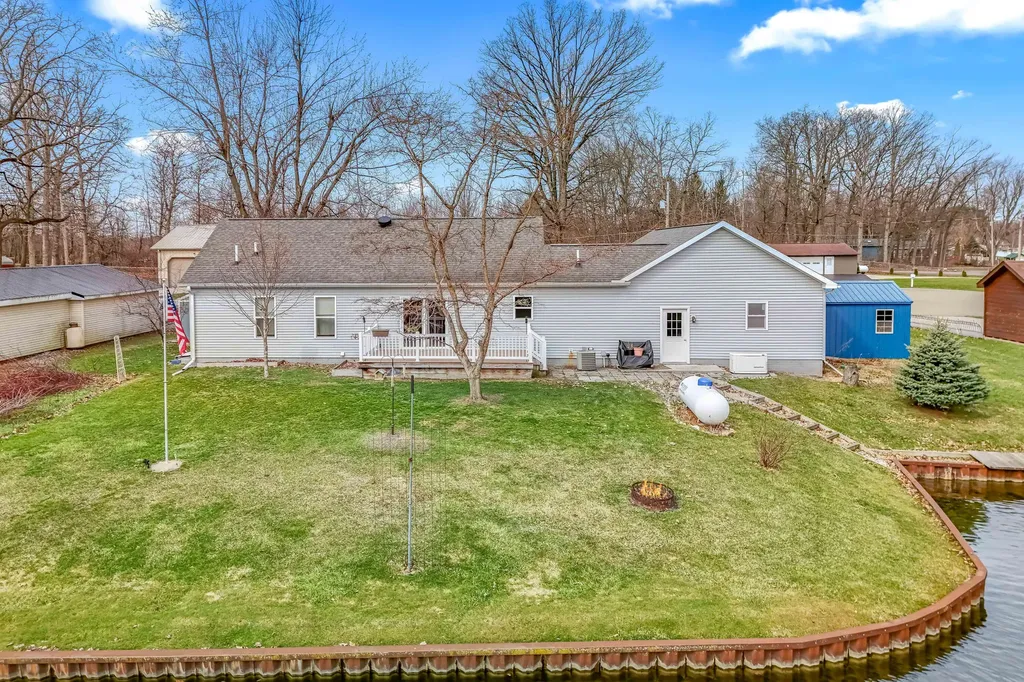 6877 Rowley Drive Jefferson Township MI 49266