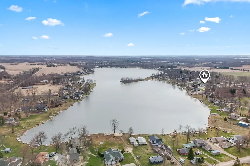 6877 Rowley Drive Jefferson Township MI 49266