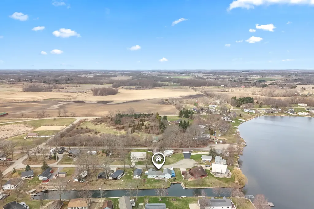 6877 Rowley Drive Jefferson Township MI 49266