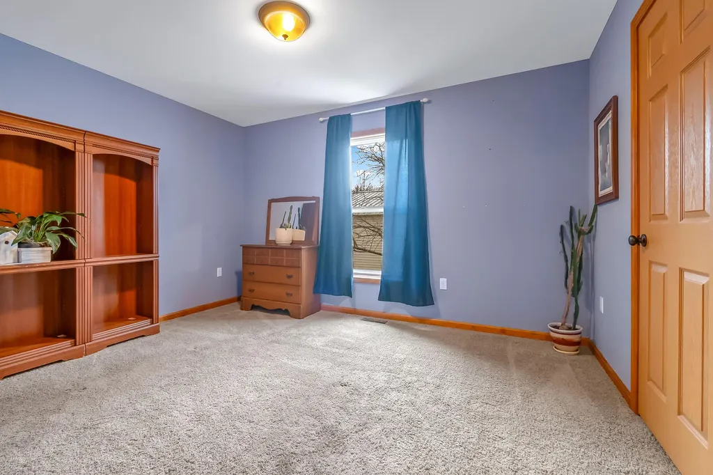 6877 Rowley Drive Jefferson Township MI 49266