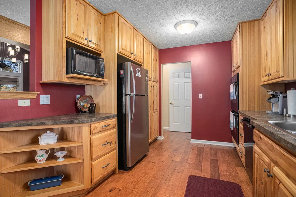 370 Kowalski Drive Girard Township MI 49092