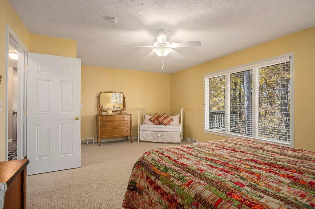 370 Kowalski Drive Girard Township MI 49092