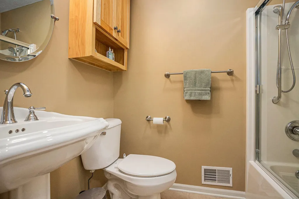370 Kowalski Drive Girard Township MI 49092