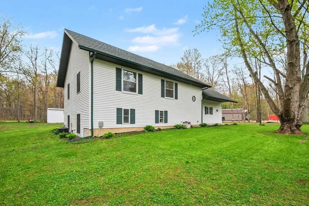 29542 Priest Street Silver Creek Township MI 49047