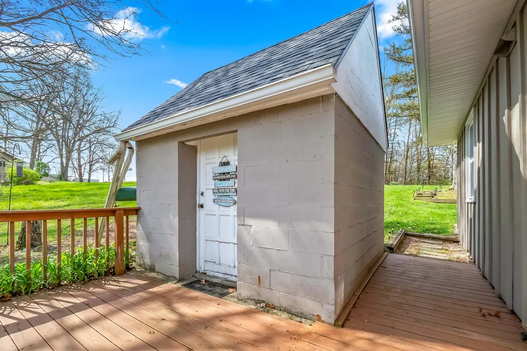 7901 Topinabee Drive Reading Township MI 49255