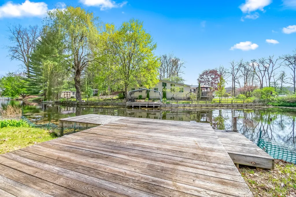 7901 Topinabee Drive Reading Township MI 49255