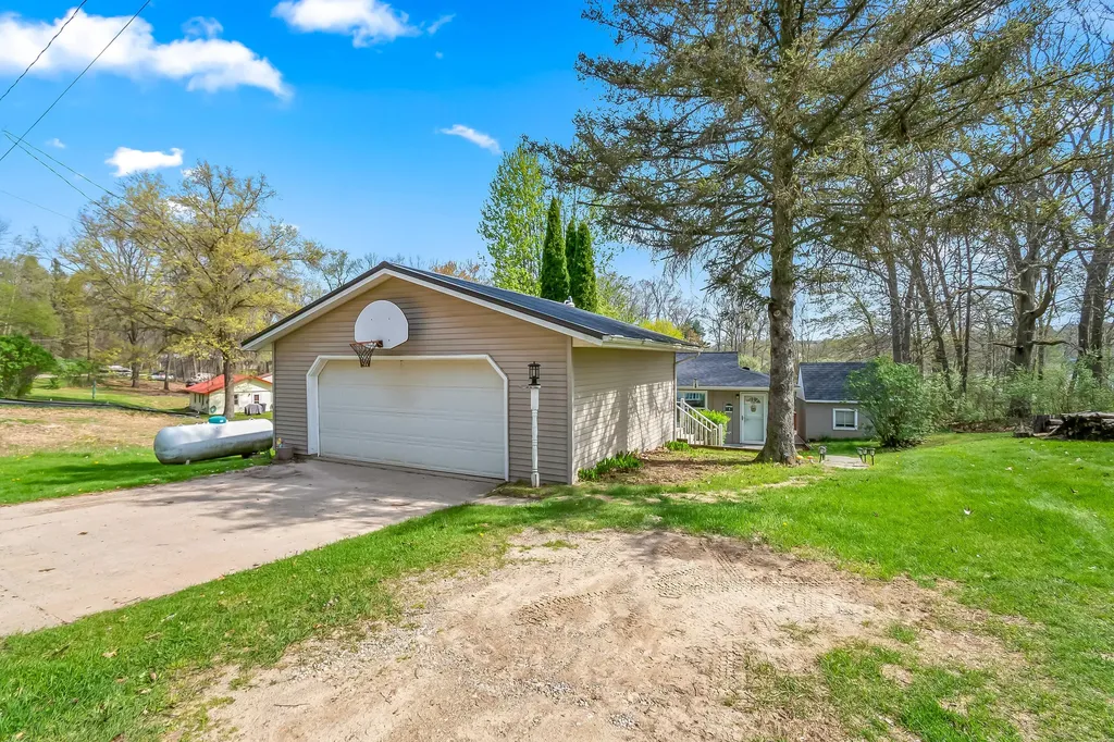 7901 Topinabee Drive Reading Township MI 49255