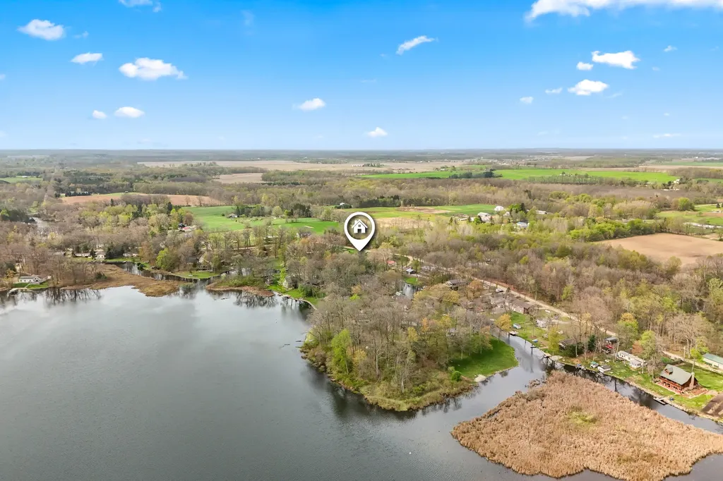 7901 Topinabee Drive Reading Township MI 49255