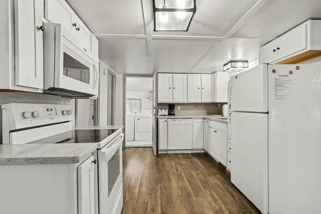 416 W Russell Drive Ovid Township MI 49036